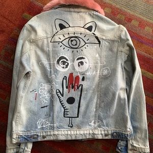 Zara oversized graffiti denim jacket with detachable fur collar